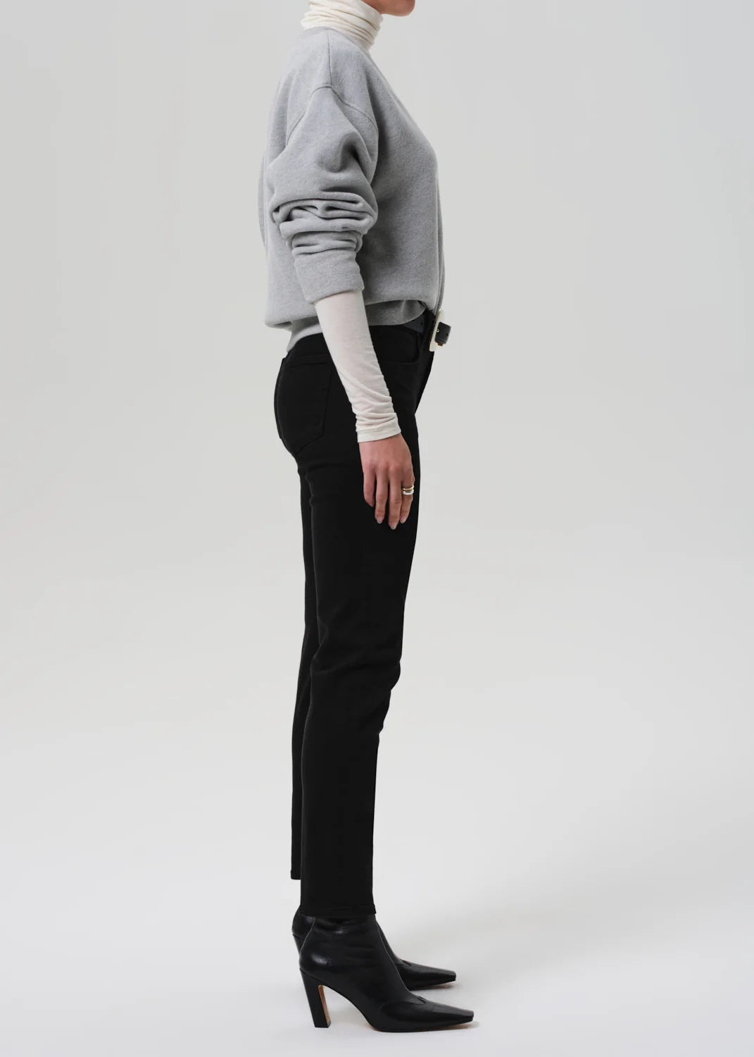 Isola Slim Plush Black