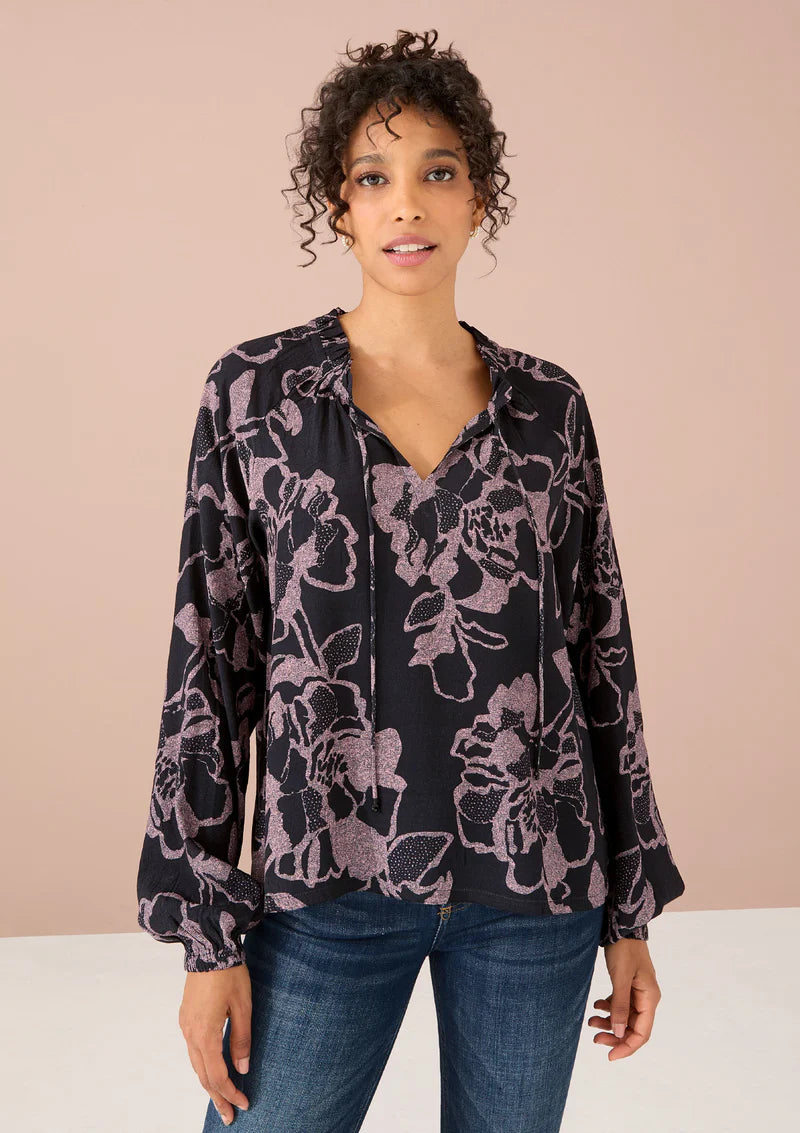 Ashley Top Shadow Floral Rose Black